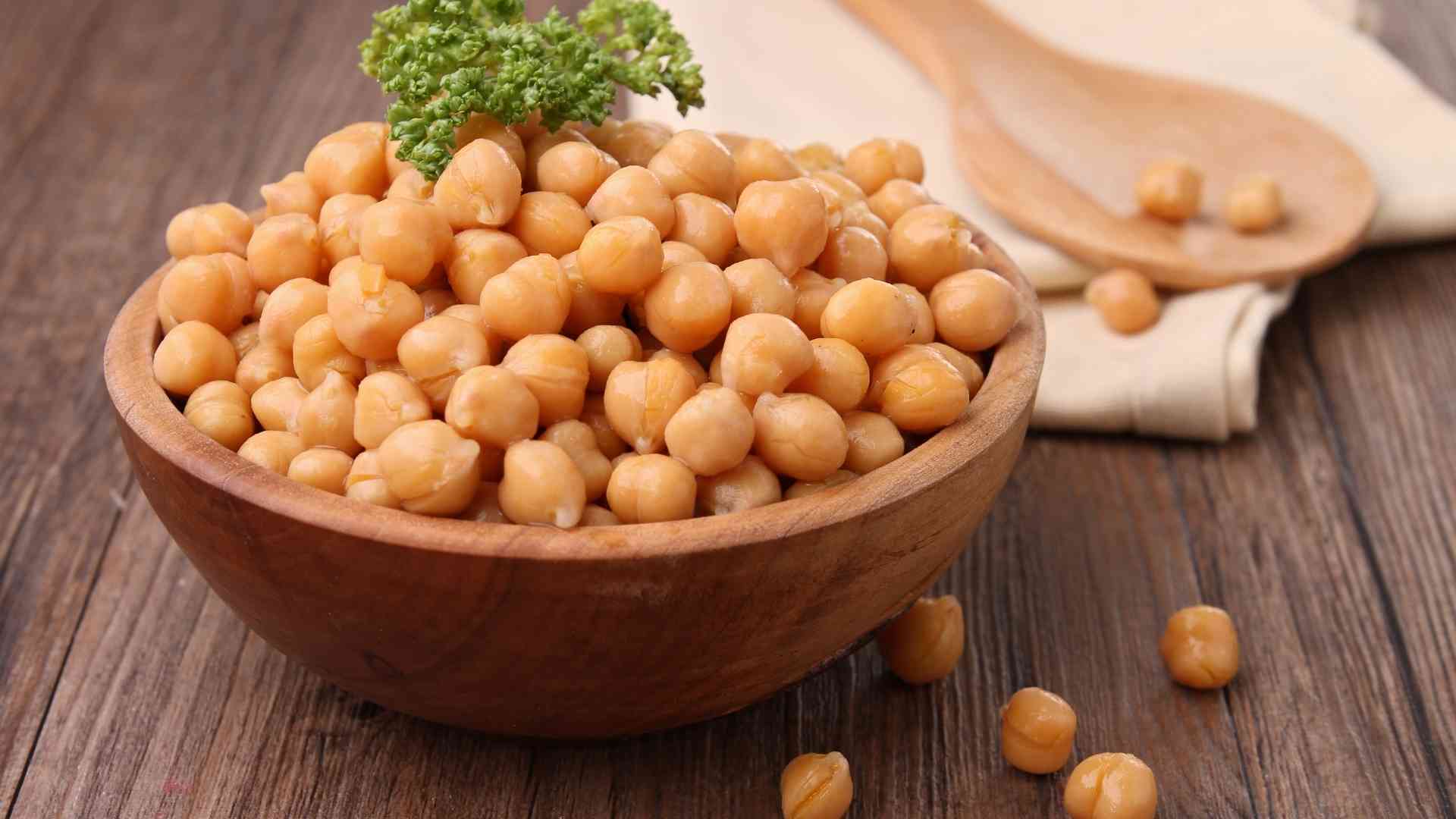 Chickpeas Benefits – 12 Reasons To Start Eating Chickpeas Every Day